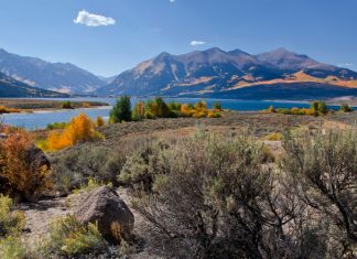 Mt. Elbert, Colorado's Highest Peak with Twin Lakes in the fall.